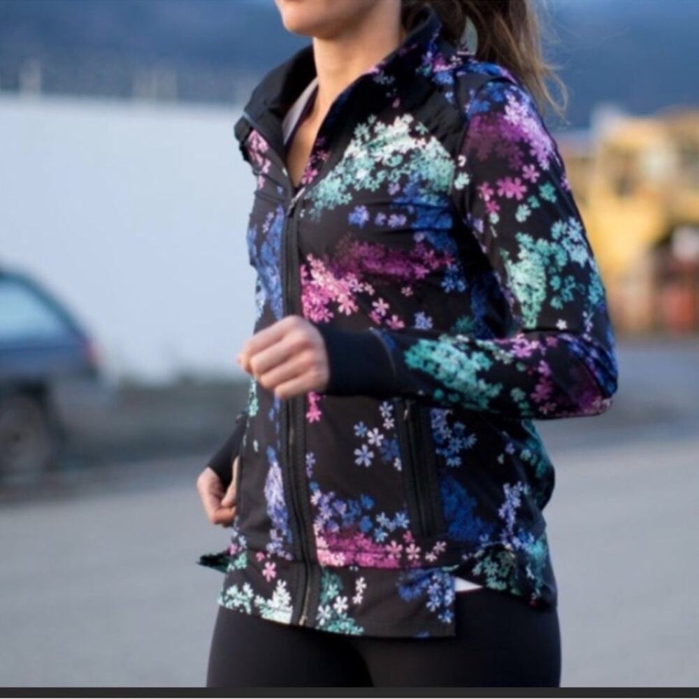 Lululemon run bandit “ petal pop” size 8 - Picture 2 of 11